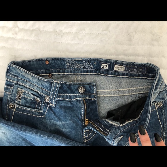 27 Miss Me crop jeans - Picture 3 of 3